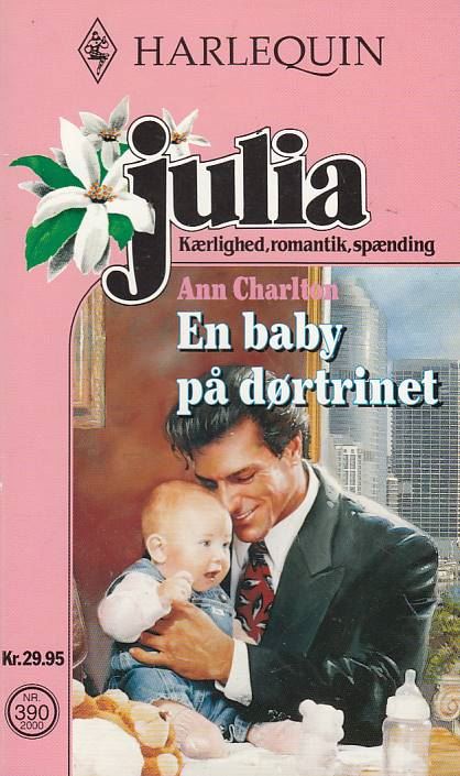 Julia 390 (2000)