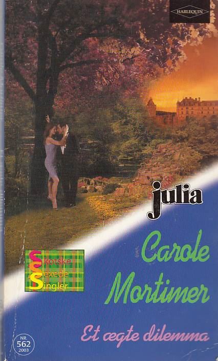 Julia 562 (2003)