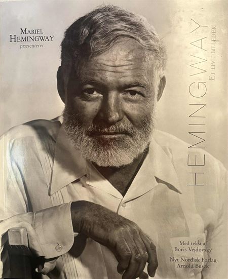 Hemingway - Et liv i billeder (Bog)