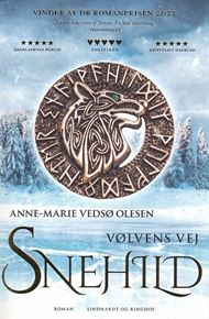 Vølvens vej - Snehild (Bog)